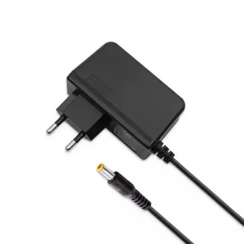 Fonte de alimentação para interiores Qoltec 51028 18W preta 220-240V
