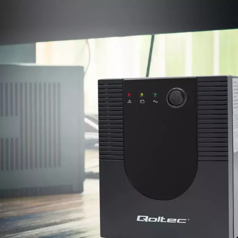 UPS Qoltec 53777 Line-Interactive 2 kVA 1200 W 4 tomadas AC