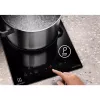 Placa de indução Electrolux LIT30230C — 2 zonas de encastre, 29 cm de largura, preto, controlo tátil, zonas de 210/145 mm