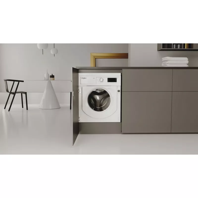 Máquina de lavar e secar roupa de encastrar Whirlpool FreshCare BI WDWG 861485 EU de carregamento frontal branca