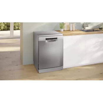 Máquina de lavar loiça Bosch Serie 4 SMS4EKI06E de instalação livre 13 conjuntos de louça
