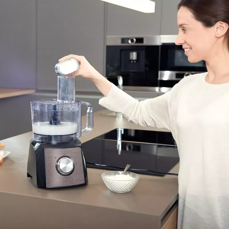 Robot de cozinha Black & Decker BXFPA1200E — 1200 W, taça de 1,5 L, 2 velocidades, função pulsar, caixa em aço inoxidável