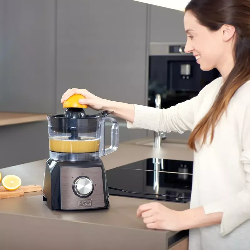 Robot de cozinha Black & Decker BXFPA1200E — 1200 W, taça de 1,5 L, 2 velocidades, função pulsar, caixa em aço inoxidável