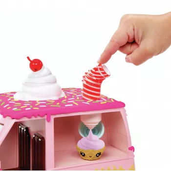 Porta-chaves boneca Yummiland Lipgloss Truck MGA Entertainment