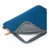 DICOTA Skin Urban- 16in MacBook sleeve - Navy Blue / Poliéster reciclado tecido de neoprene