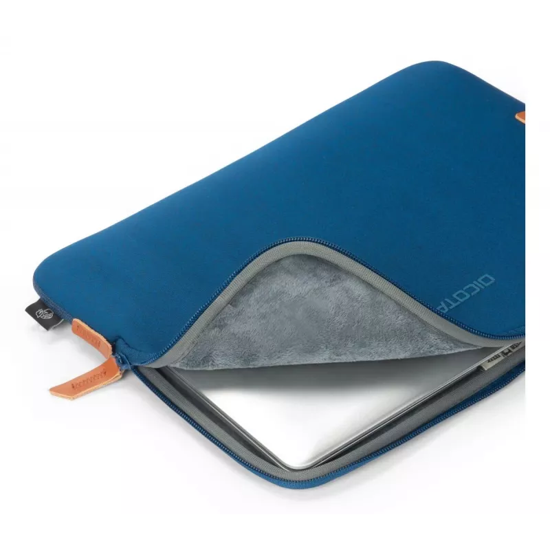 DICOTA Skin Urban- 16in MacBook sleeve - Navy Blue / Poliéster reciclado tecido de neoprene