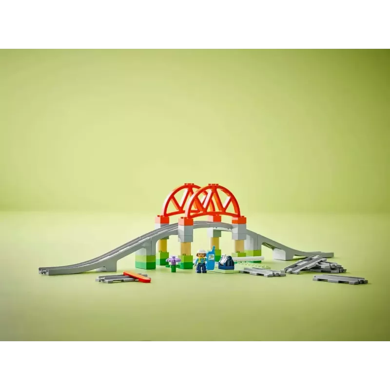 LEGO DUPLO Ponte ferroviária e carris conjunto de expansão 10426 – Ponte ferroviária DUPLO e carris curvos para crianças pequenas