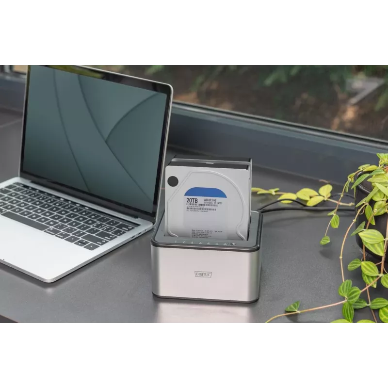 DIGITUS Docking station SATA USB 3.0 – 2 portas 2,5 polegadas/3,5 polegadas SSD/HDD função de clonagem