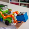 PAW Patrol: camião de reciclagem Crush N’ Roll com figura de ação Rocky e veículo de lixo compactador transformável, brinquedo para rapazes e raparigas a partir dos 3 anos
