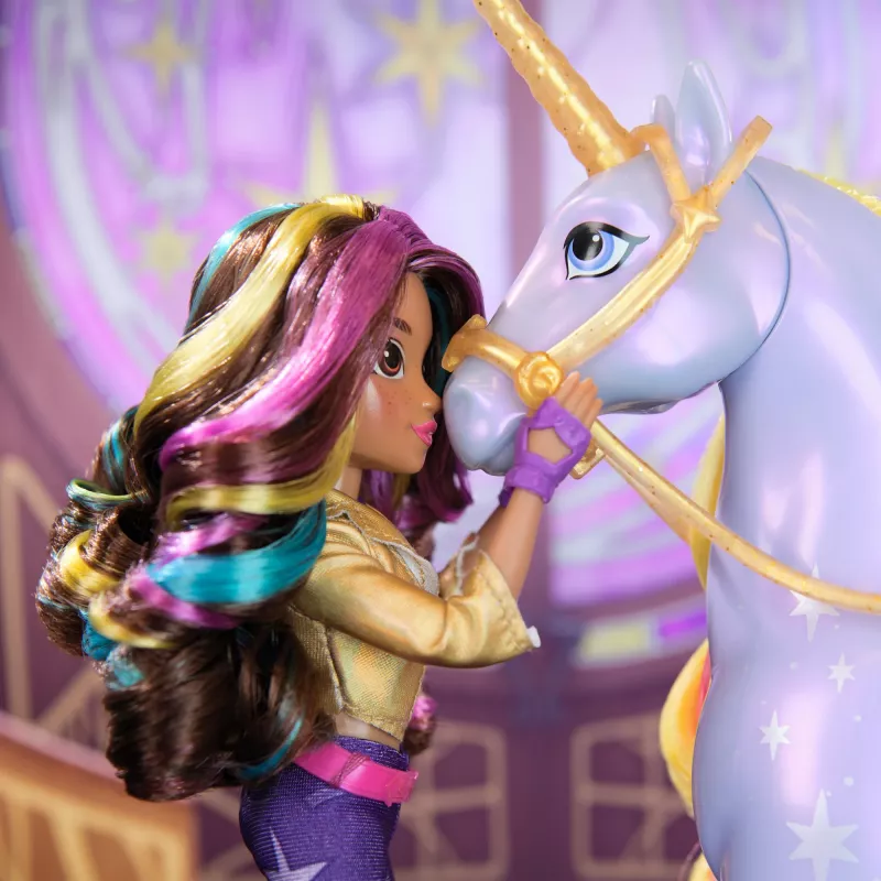 Unicorn Academy, boneca Sophia com 6 acessórios, 24 cm, bonecas e brinquedo de unicórnio para raparigas a partir dos 4 anos
