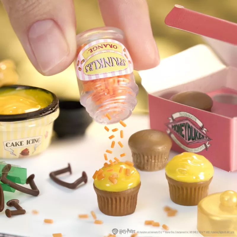 Miniverse Make It Mini Harry Potter Honeydukes in PDQ, 8 anos, multicolor, plástico