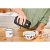 Moinho de café Black & Decker BXCG150E — 150 W, 50 g de capacidade, lâminas de aço inoxidável, controlo por botões