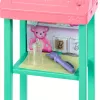 Boneca Barbie Baby Doctor com boneca de moda loira, 1 boneca bebé, móveis e acessórios