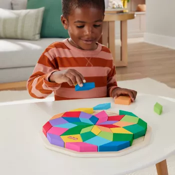 Puzzle mandala de madeira Fisher-Price, geométrico, para crianças pequenas e crianças, 40 peças de madeira