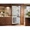 Frigorífico de encastrar Electrolux LNT6NE18S – 257 L, controlo por toque, congelador em baixo, No Frost, Branco