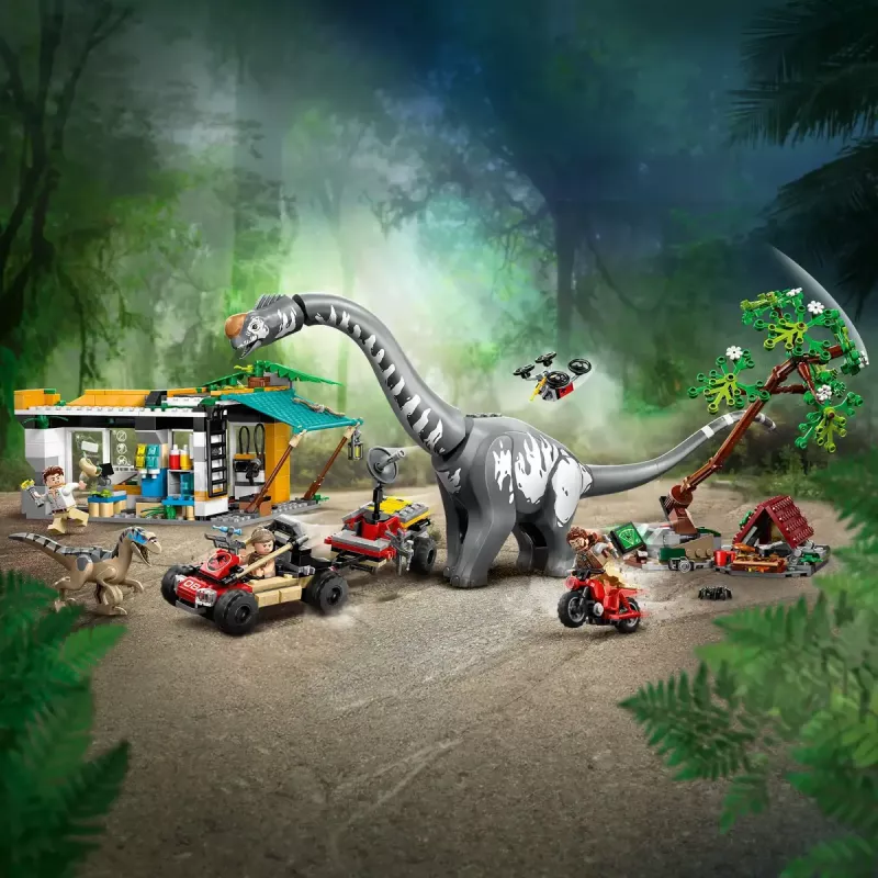 Conjunto LEGO Jurassic World 76973 — Raptor & Titanosaurus com 3 figuras, 582 peças, a partir dos 7 anos
