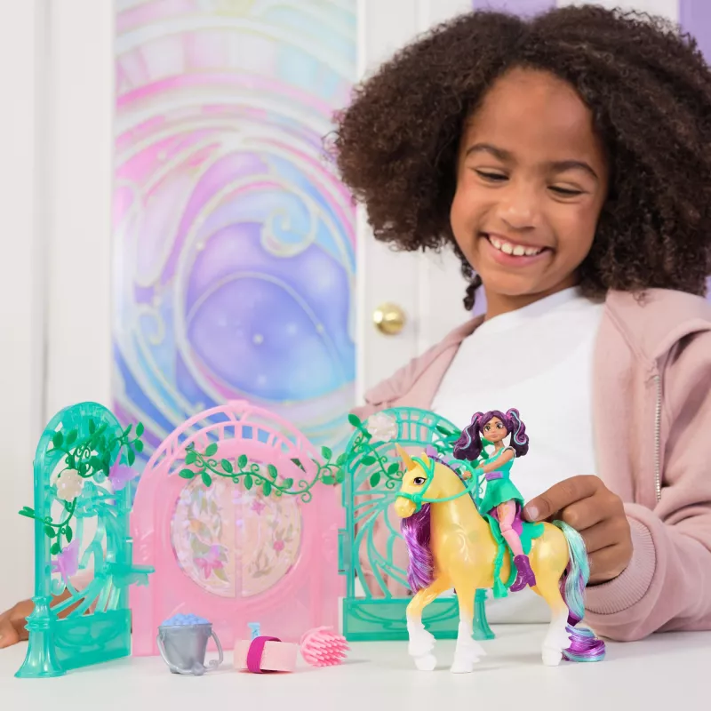 Unicorn Academy, boneca Ava & conjunto de brincar estábulo de folhas com mudança de cor, ideia de presente de Páscoa, 15 acessórios, bonecas & brinquedo de unicórnio para raparigas a partir dos 4 anos