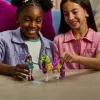 Unicorn Academy, Ava & folha de magia das plantas com efeito de luz, 2 acessórios de equitação, bonecas & brinquedo de unicórnio para raparigas a partir dos 4 anos
