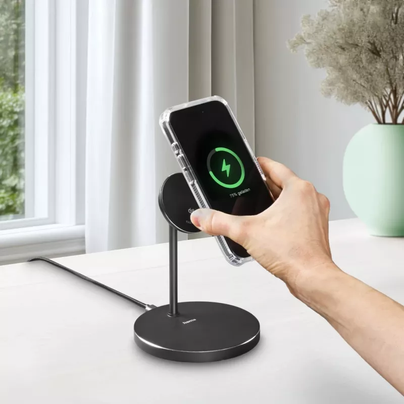 Hama 00201737 carregador móvel auscultadores, smartphone preto USB carregamento sem fios carregamento rápido interior