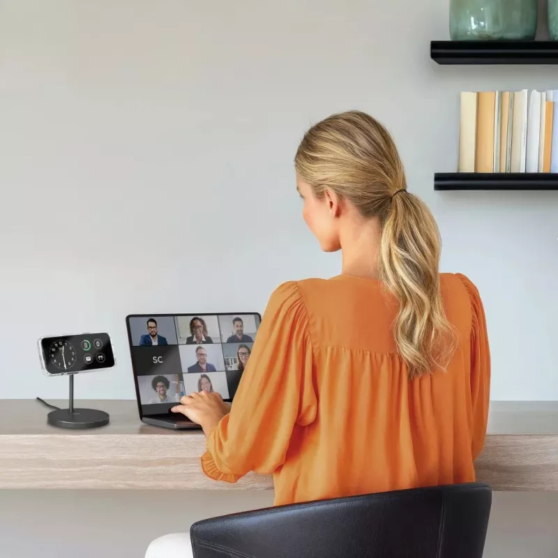 Hama 00201737 carregador móvel auscultadores, smartphone preto USB carregamento sem fios carregamento rápido interior