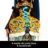 Boneca Monster High Scary Sweet Birthday Cleo De Nile com vestido de festa, balão e presente
