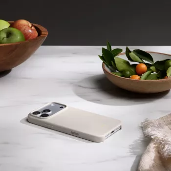 APPLE Beats iPhone 17 Pro Max - Capa com MagSafe e controlo de câmara - Lime Stone