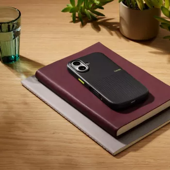 APPLE Beats iPhone 17 - Capa robusta com MagSafe e controlo de câmara - Everest preto