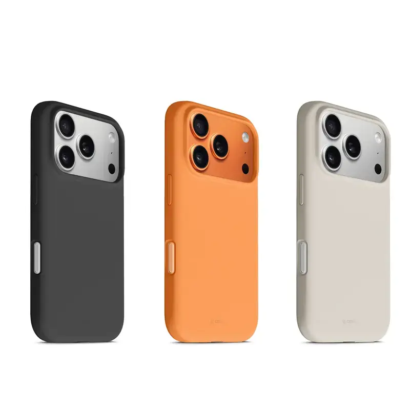 Capa magnética Crong Color Cover com MagSafe para iPhone 17 Pro preta