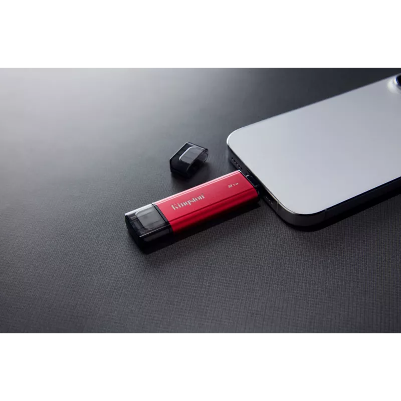 SSD externo Kingston 2 TB Dual USB-A/USB-C, USB 3.2 Gen 2, leitura 1050 MB/s, escrita 950 MB/s, preto/vermelho