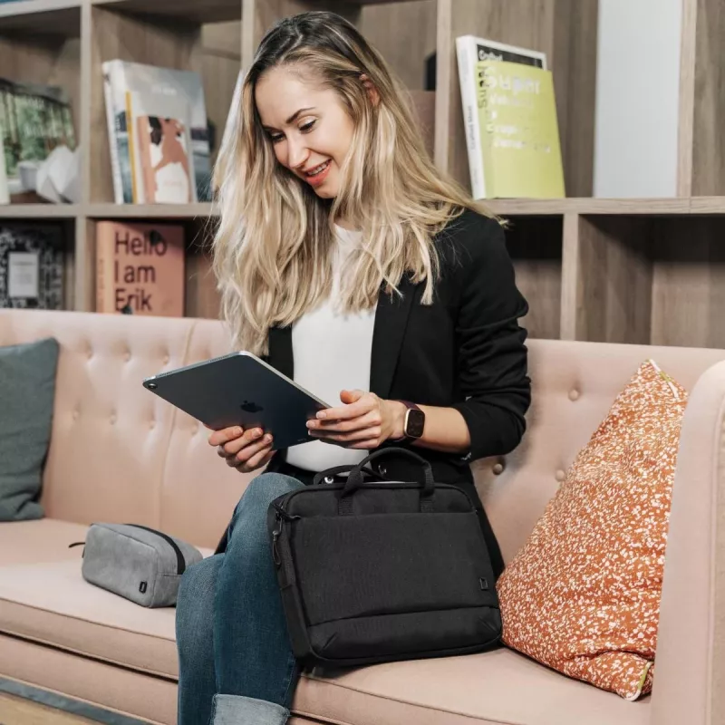 DICOTA slim Eco Motion - Mala para portátil 14-15,6 polegadas - Preto / 600d Rpe Poliéster