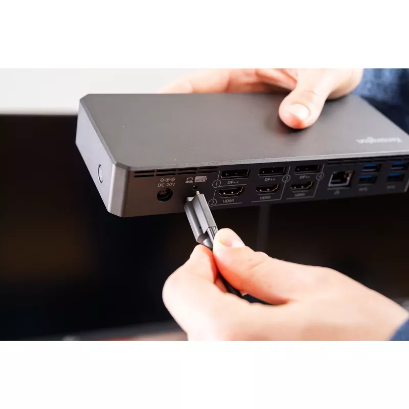 Docking station Kensington SD4781P EQ USB-C e USB-A Dual 4K, com fio, USB 3.2 Gen 2 (3.1 Gen 2) Type-C, 100 W, 3,5 mm, 10,100,1000 Mbit/s, preto