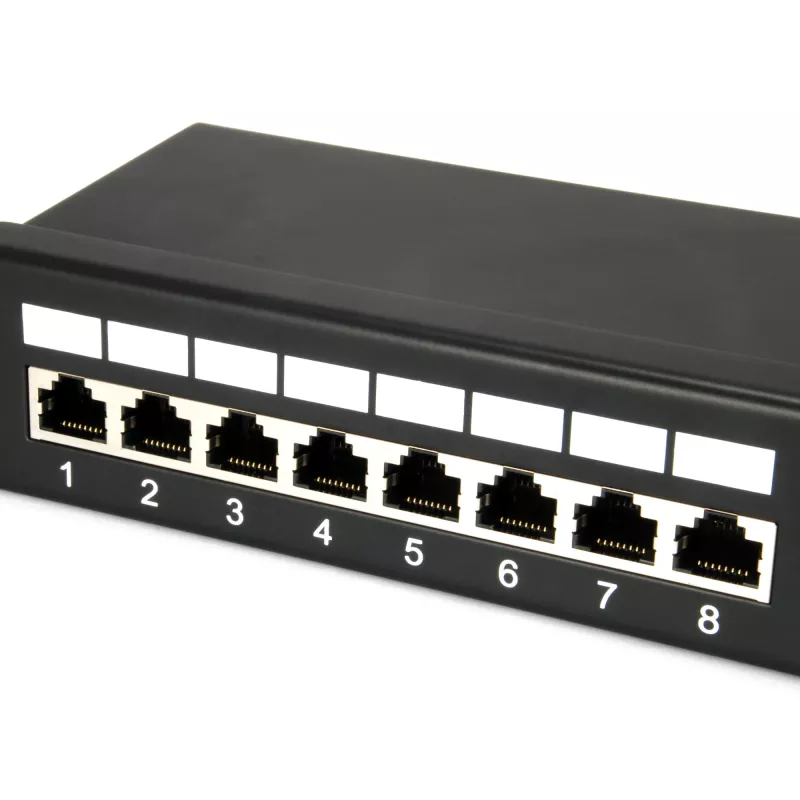 Equip Patch Panel 24 portas Cat.5e blindado, preto