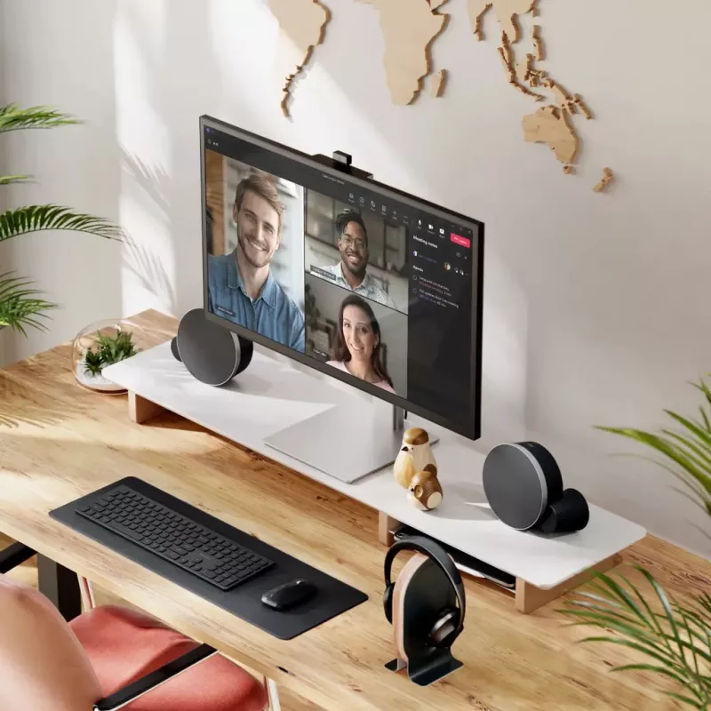 Monitor de secretária ALOGIC – Clarity Max Pro – 32