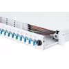 DIGITUS Caixa de emenda deslizante de fibra ótica, 1U, equipada com 24x LC Duplex, incl. parafuso M25, cassete de emenda, pigtails coloridos OM4, adaptadores