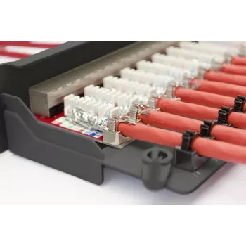 DIGITUS Professional CAT6A, Classe EA Patch Panel, blindado