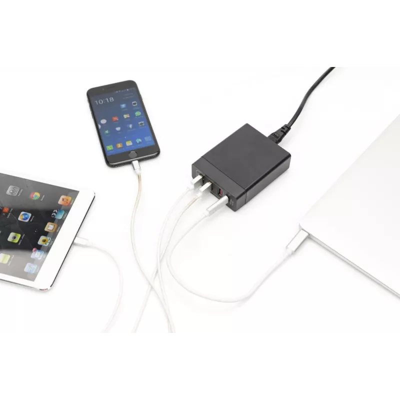 DIGITUS carregador USB de 4 portas, 72 W 1x USB-C (PD) 5,9,15,20 V/3 A, 3x USB-A 5 V/2,4 A, preto