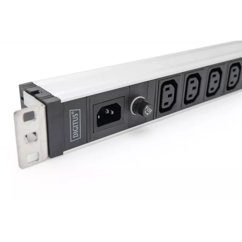 DIGITUS 1U PDU de alumínio montável em rack 9x C13 10A 230VAC 50/60Hz entrada IEC C14 fusível 10A