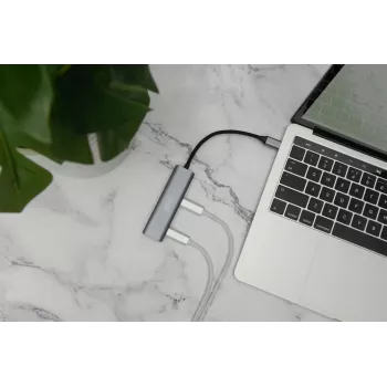 Hub USB-C 4 portas DIGITUS, 4x USB-C 3.1 Gen1, 5 Gbit/s