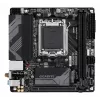 Motherboard GIGABYTE B650I AX - CPUs AMD Ryzen série 9000, VRM 5+2+1 fases, até 6400 MHz DDR5 (OC), 1x PCIe 4.0 M.2, LAN 2,5 GbE, WLAN 6E, USB 3.2 Gen 2
