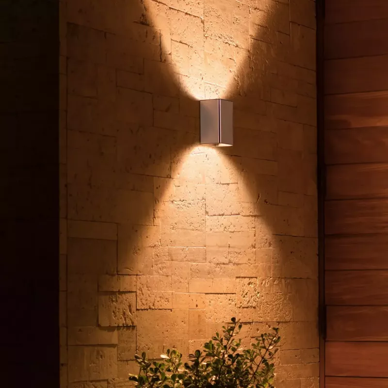 Aplique de parede para exterior Philips Hue White and colour ambiance Resonate