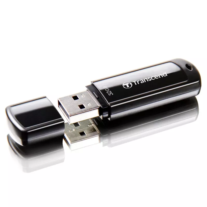 TRANSCEND Jetflash 700 - 32GB Pen USB - USB 3.0 - Preto