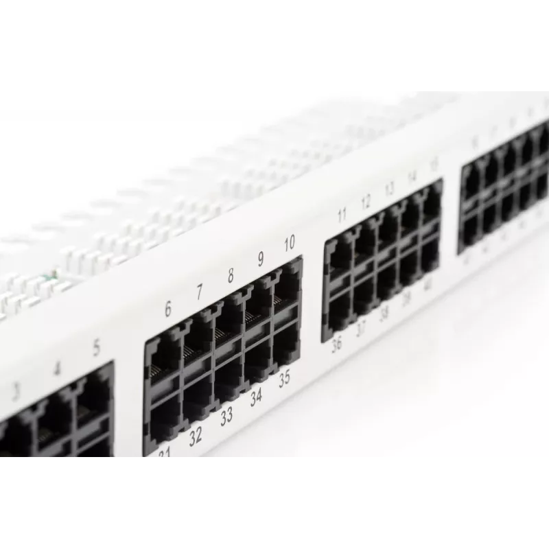 Patch panel DIGITUS CAT 3 ISDN, não blindado 50 portas RJ45, 8P4C, LSA, 1U, montagem em rack, cor cinzento RAL 7035