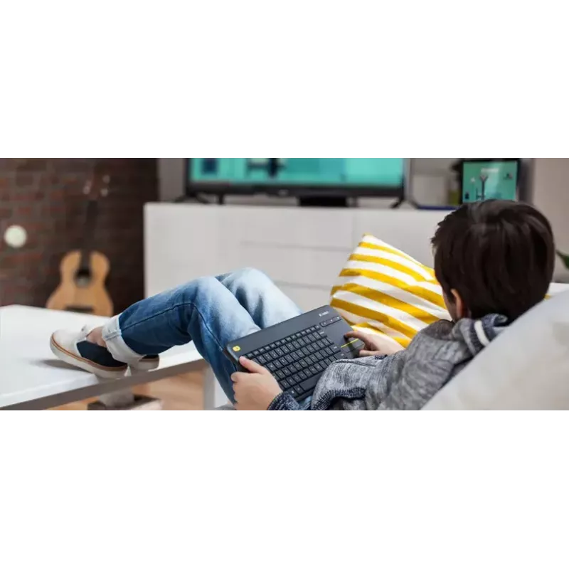 Teclado sem fios com touch LOGITECH K400 Plus - preto - Qwerty neerlandês