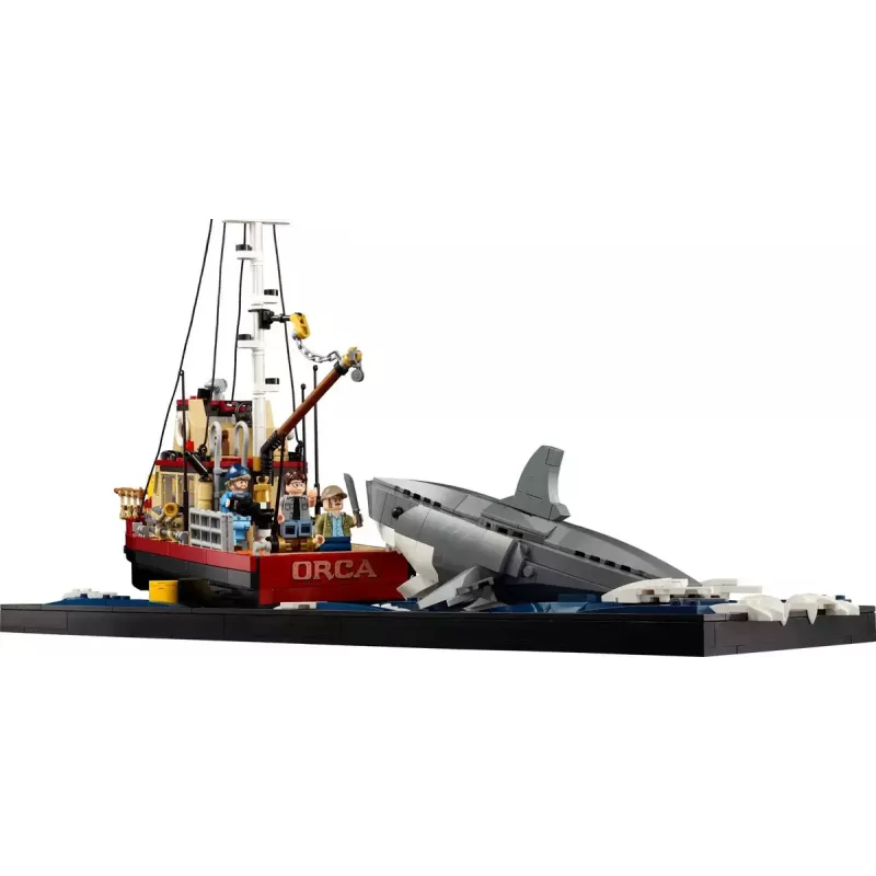 Brinquedo de construção LEGO Ideas 21350 conjunto Jaws — 1497 peças, 3 minifiguras, barco e tubarão icónico, recomendado a partir dos 18 anos