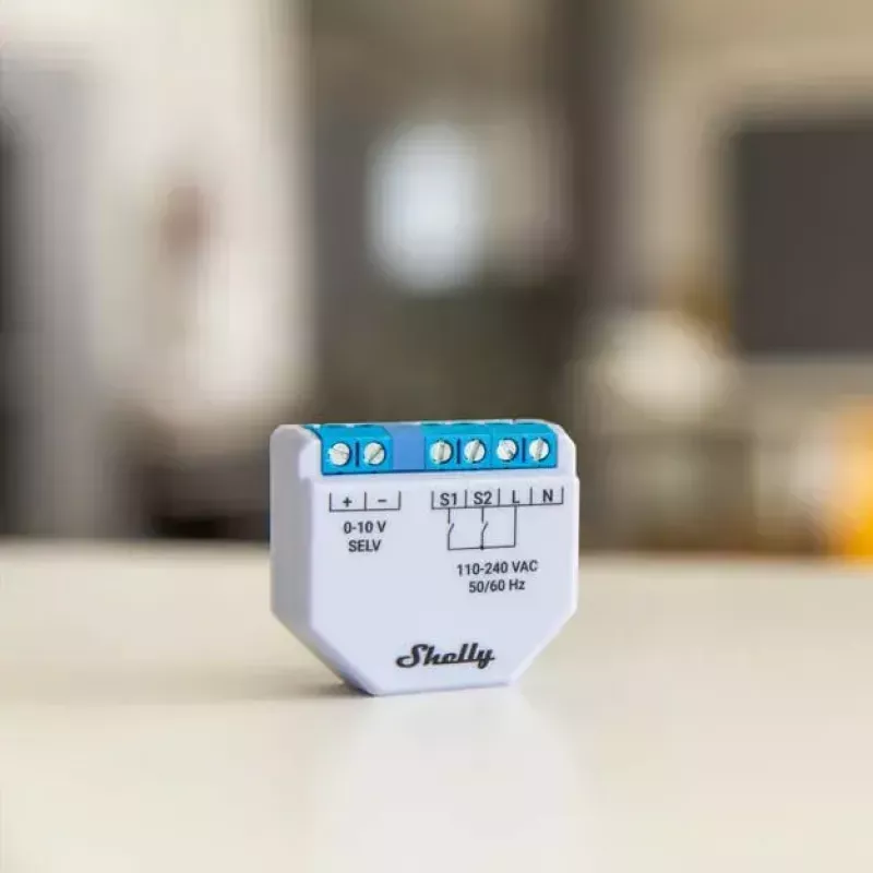 Dimmer Shelly Plus 0-10V de encastrar azul-cinzento controlo sem fios 110-240V