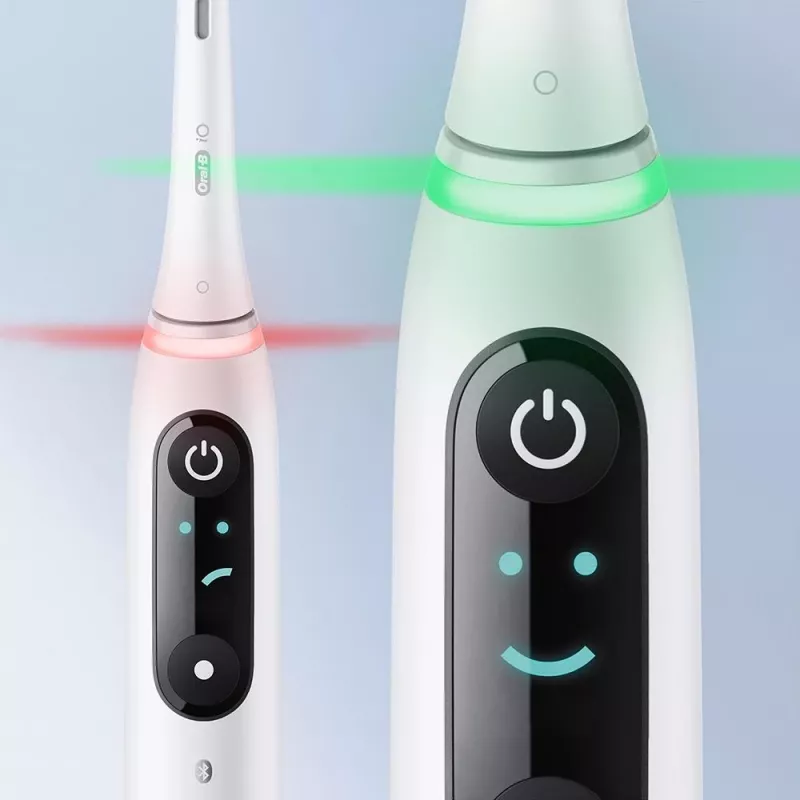 Escova de dentes elétrica Oral-B iO adulto escova de dentes rotativa branca