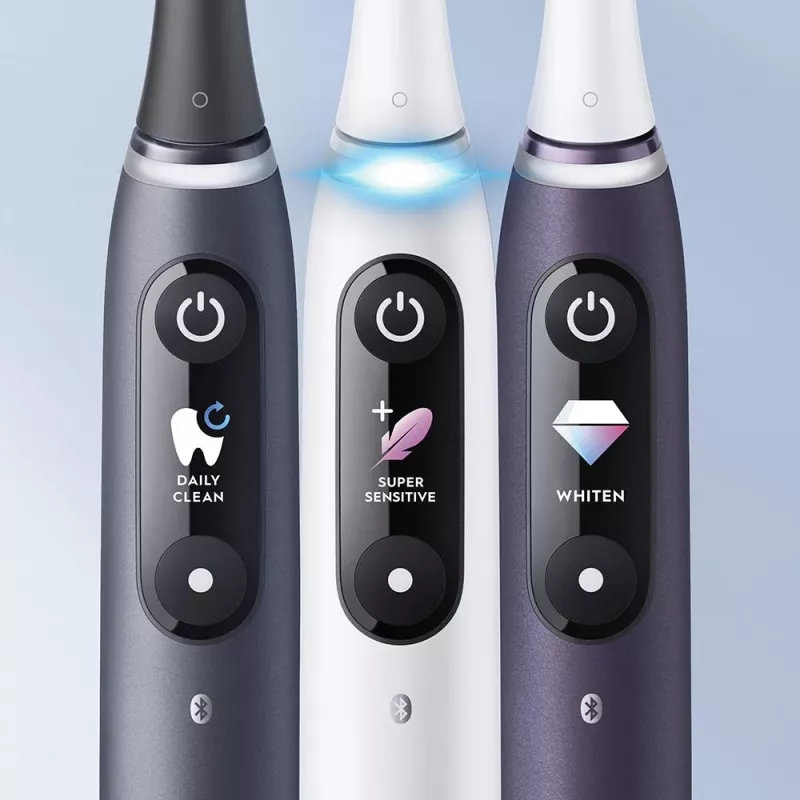 Escova de dentes elétrica Oral-B iO adulto escova de dentes rotativa branca