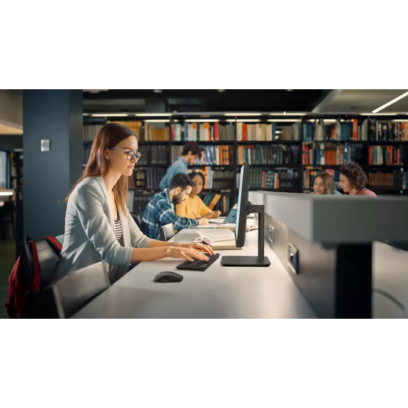 PC All-in-One ASUS ExpertCenter P400 AiO P440VAESK-BPC079X Intel Core i7 16GB 512GB Intel UHD Windows 11 Pro
