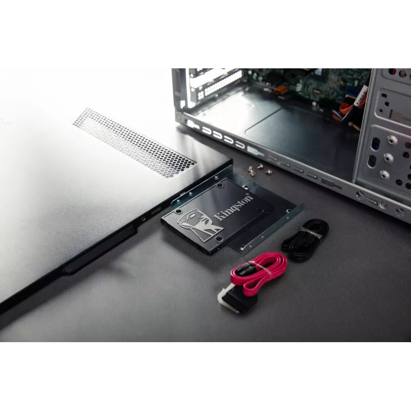 Disco SSD Kingston Technology 2048G 2,5 polegadas SATA3 KC600