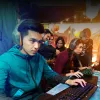 Teclado gaming Logitech G G213 Prodigy tamanho completo RGB LED com fios